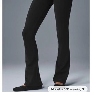 Alo yoga Airbrush High-Waist Kick-Back Legging